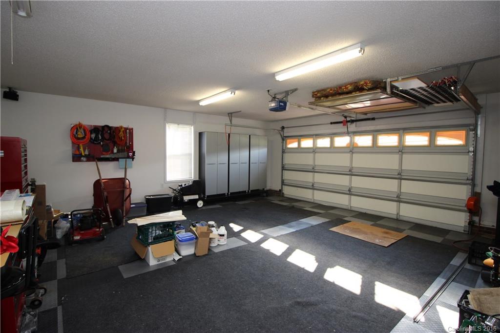 Amity Acres - Residential