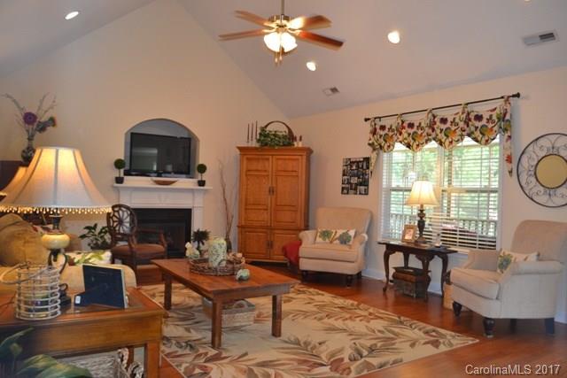 Stonetrace - Residential