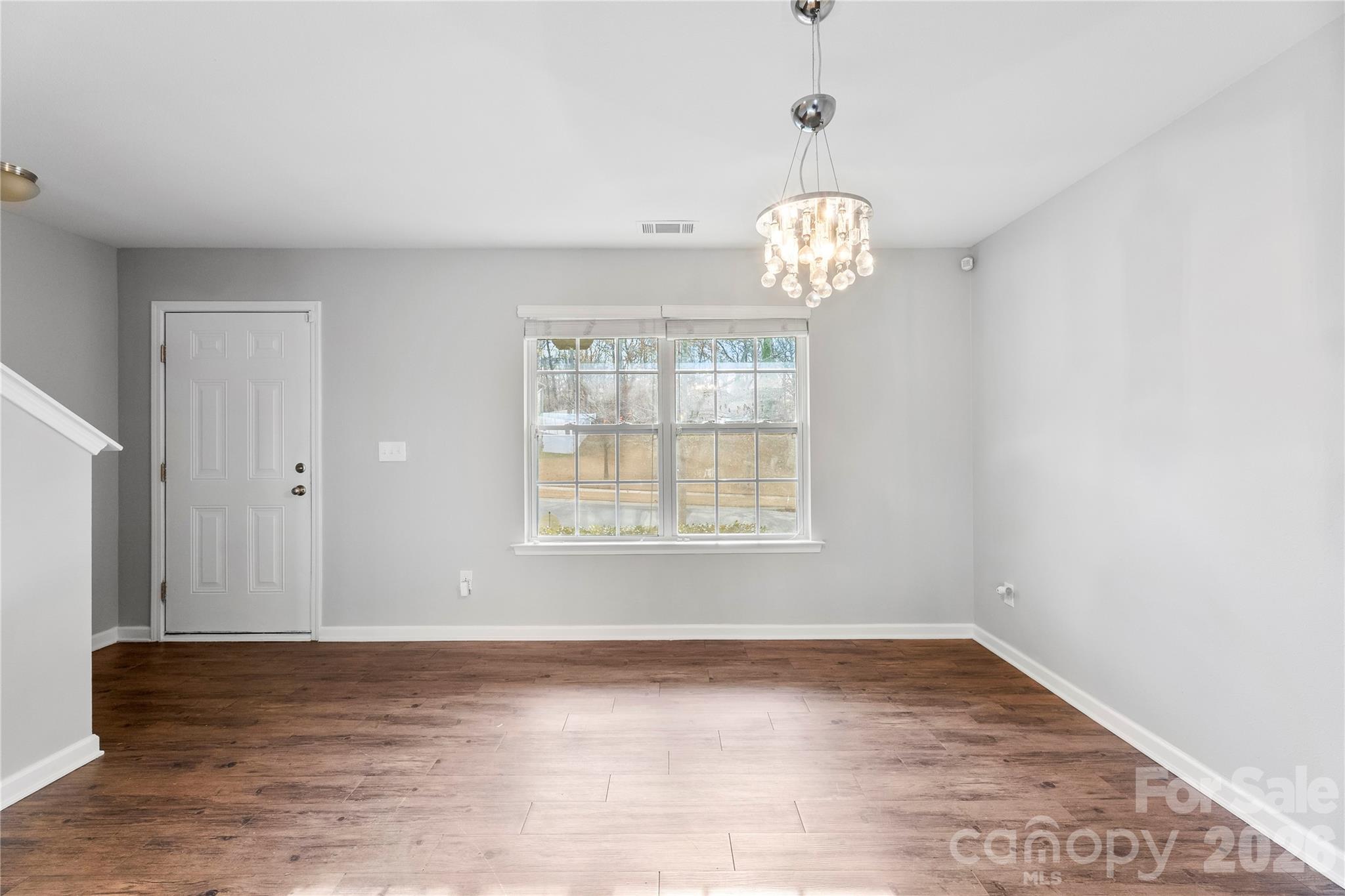 5305 Park Brook Drive 1