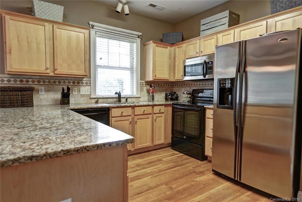 Birkdale Village - Residential