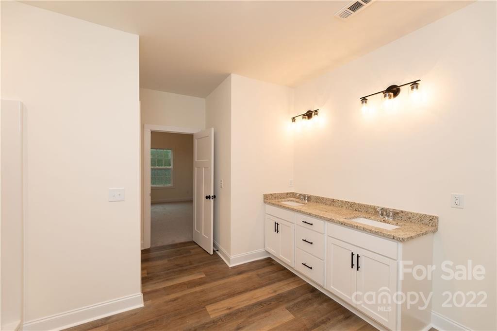 Stonecrest Meadows - Residential