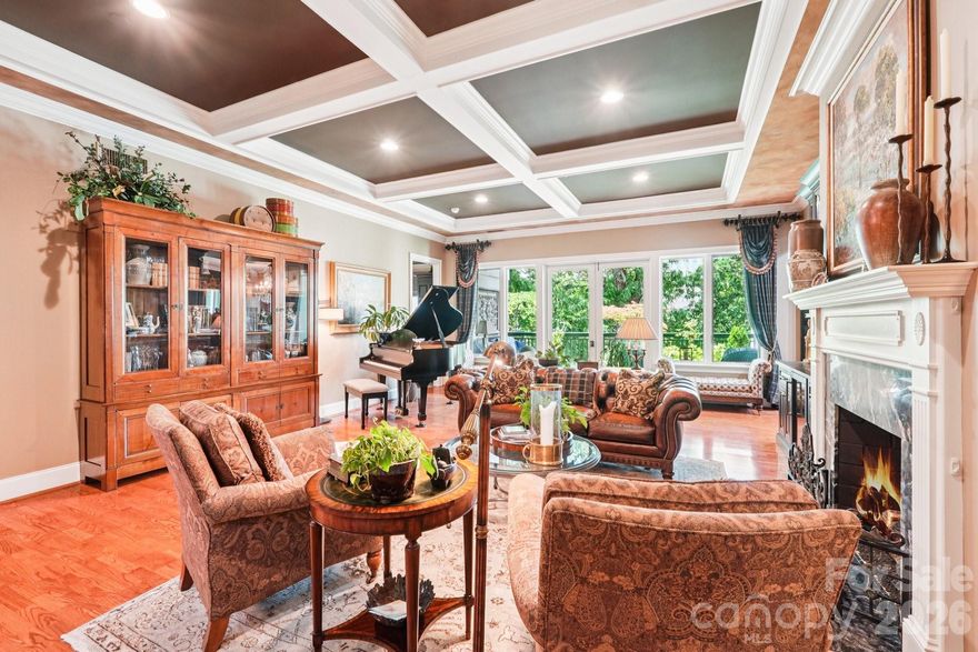 Discerning buyers who know this market just wait for one of these south facing homes to come on the market.  Settlers Place is a 22 unit boutique community located in Historic 4th Ward overlooking the lush greenery and stately trees of Settlers Cemetery. 3 private patios offer a treehouse like feel and skyline views.  The home is refined, sophisticated and casually elegant.  Many recent renovations show the quality and care these owners have invested here. From the expansive great room with coffered ceiling and room for a baby grand piano to the spacious owners suite, the rooms are all bright and look out to lush garden scapes. The kitchen features Wolf gas cooking and Subzero refrigerator.  Dramatic granite and every detail catches your eye. Conveniences include secure entry and parking, electric car charging and dedicated storage space on site.  Proudly showcased on the Fourth Ward Holiday Home Tour in 2005 and 2018.  If you make this your home you can take extended time away by just locking your door and heading out. You will always be happy to come back!