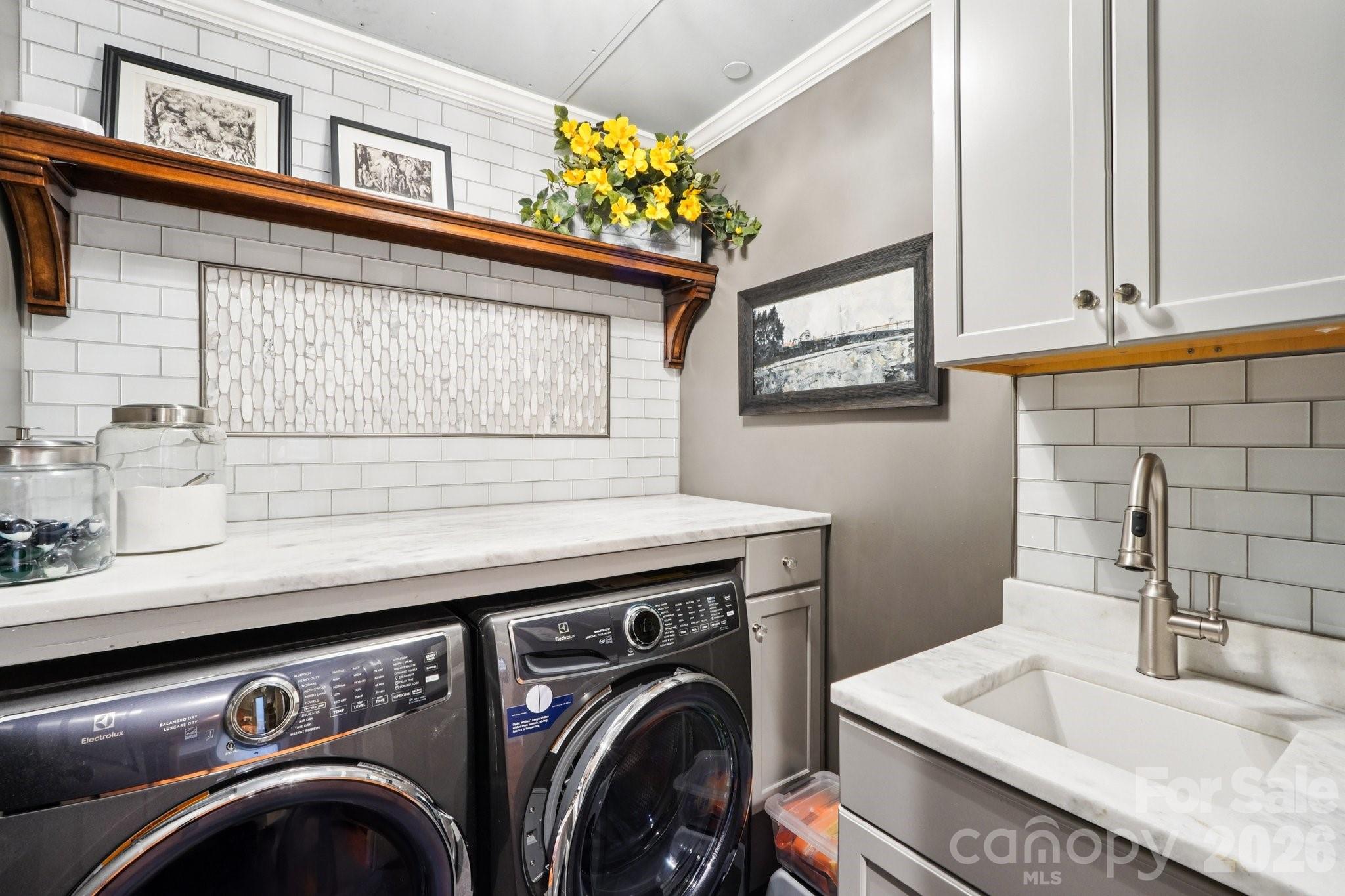 Settlers Place - Residential