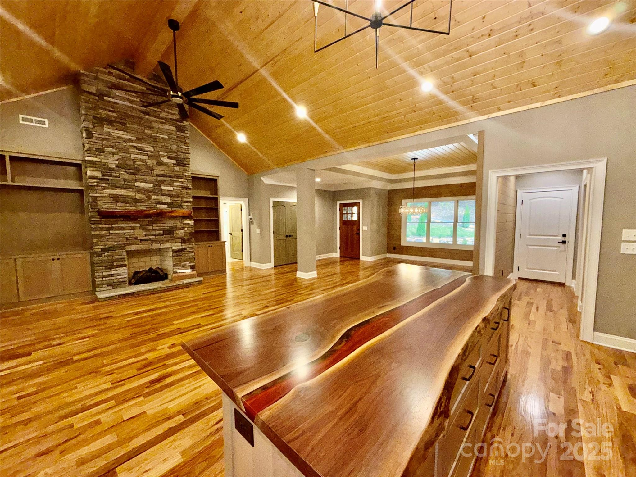 Connestee Falls - Residential