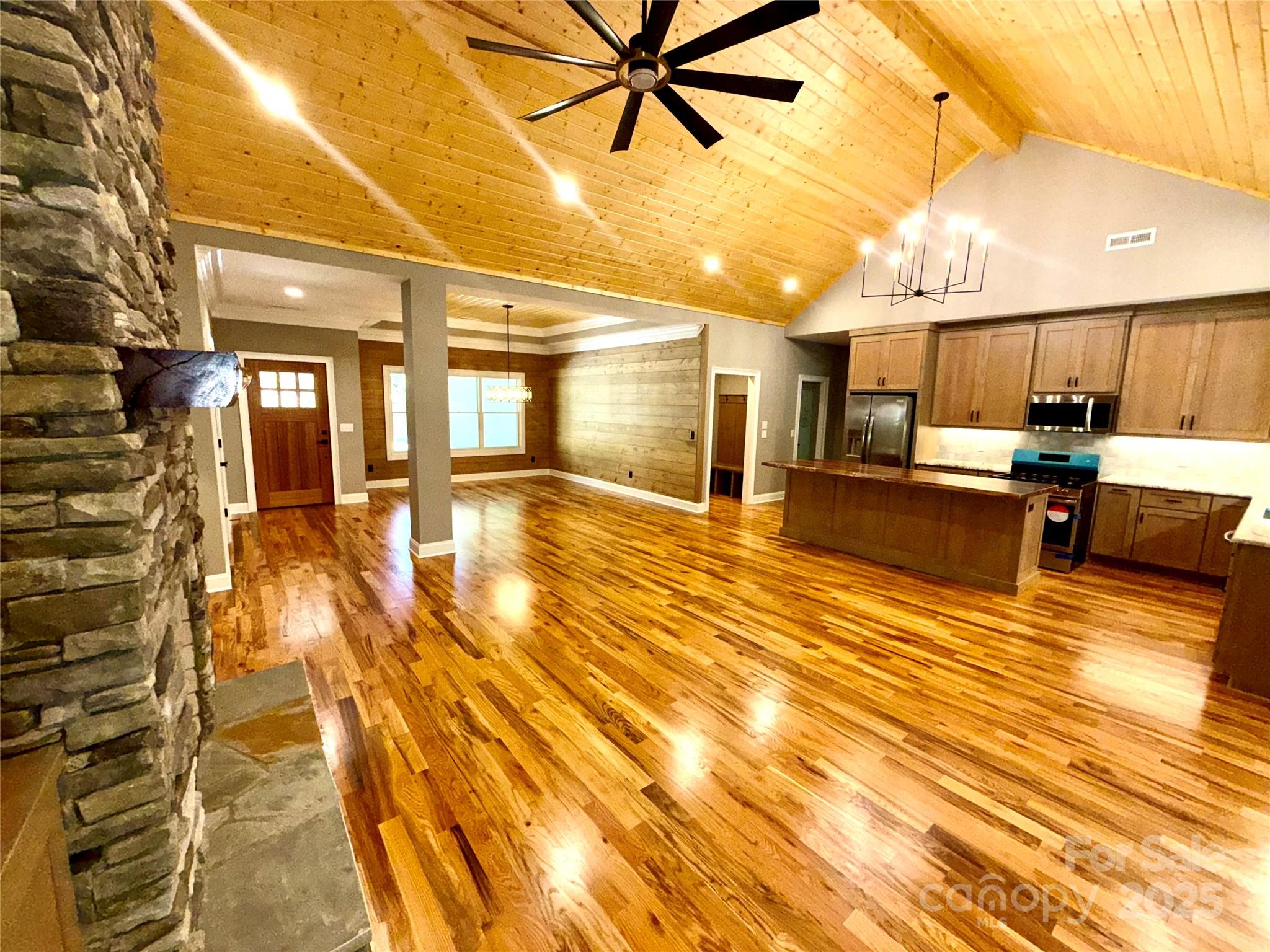 Connestee Falls - Residential