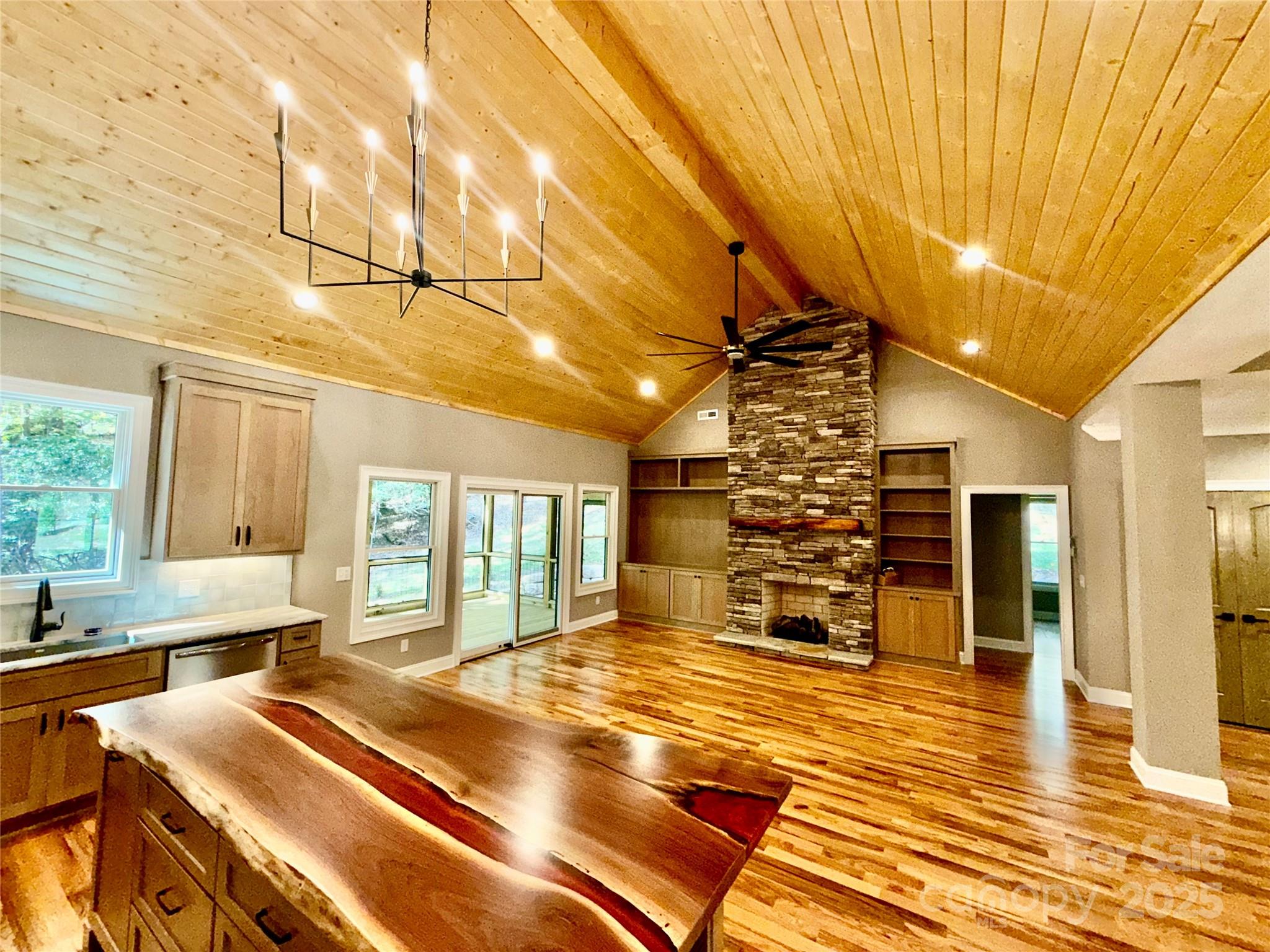 Connestee Falls - Residential