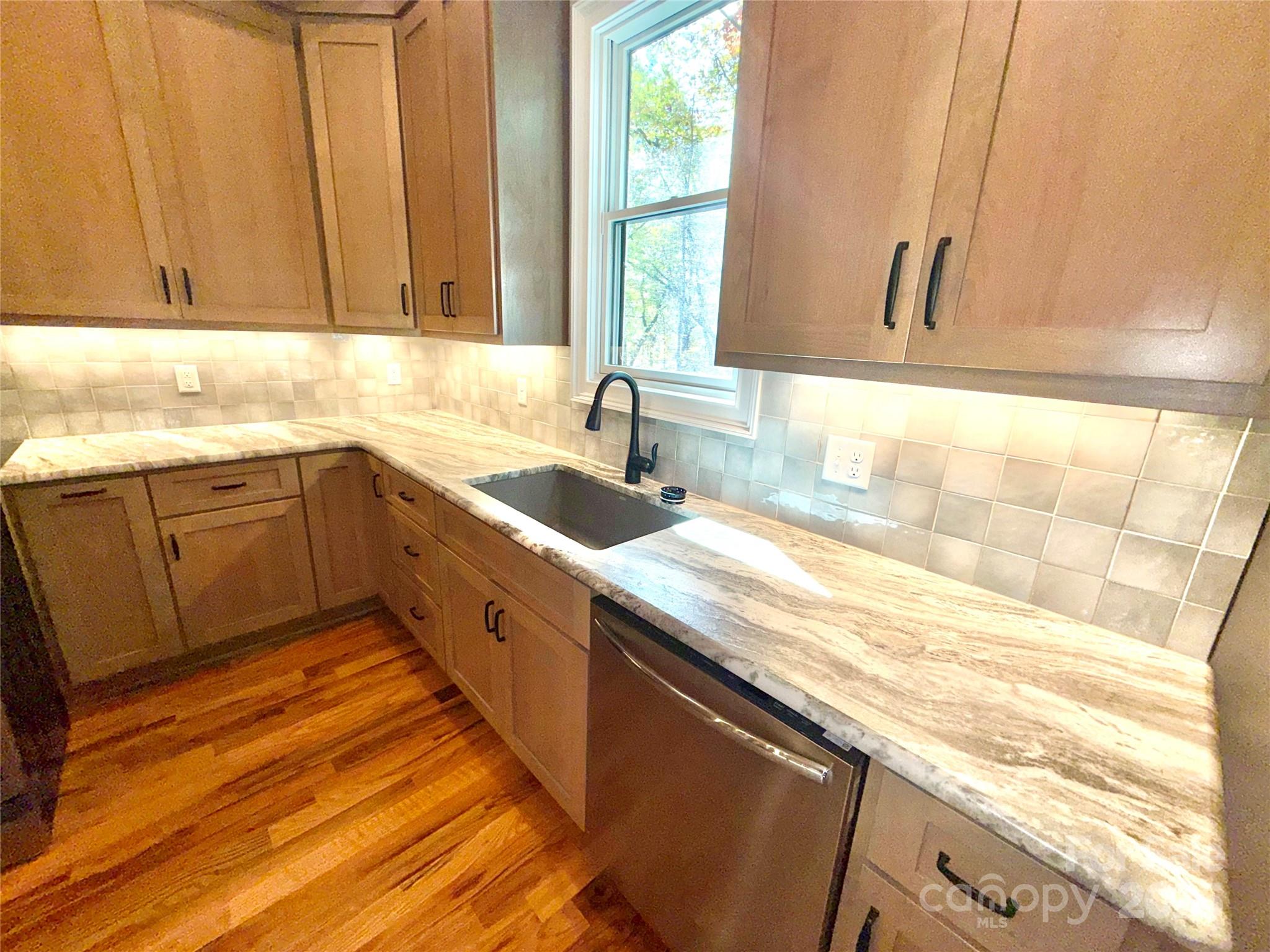 Connestee Falls - Residential