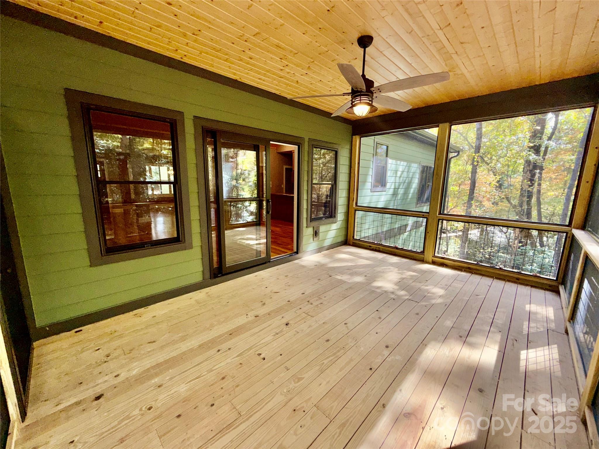 Connestee Falls - Residential