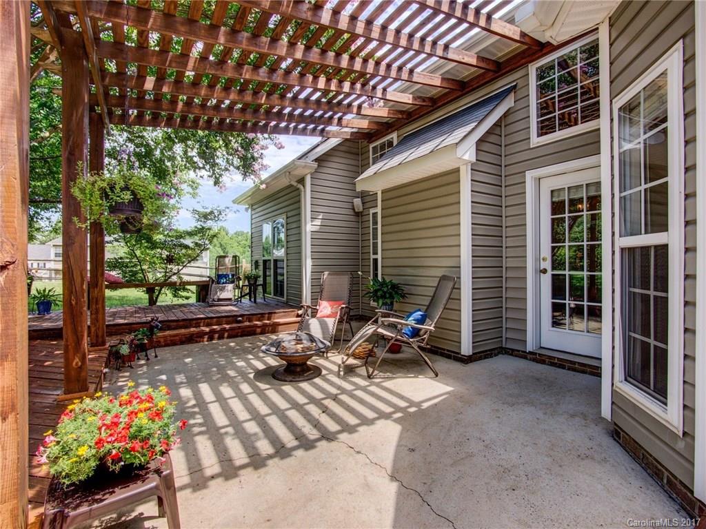 Hampton Place - Residential