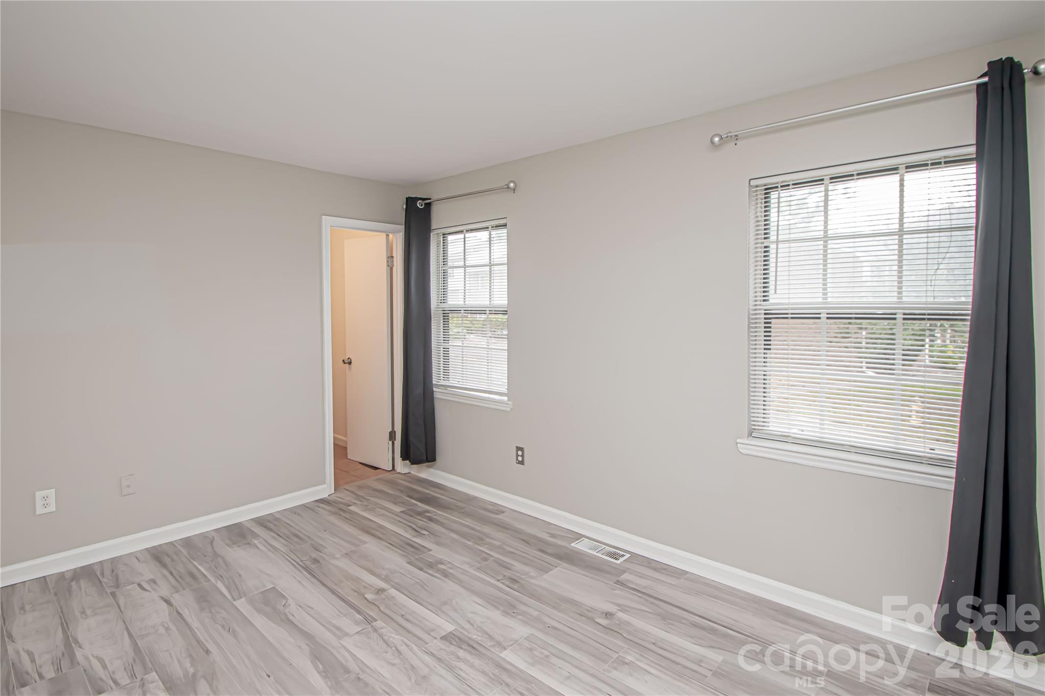 Lexington Commons - Residential