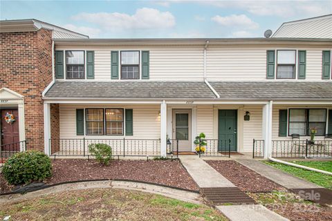 8839 Hunter Ridge Drive Charlotte NC 28226