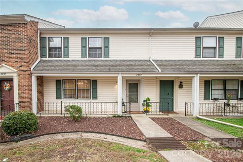 8839 Hunter Ridge Drive Charlotte NC 28226