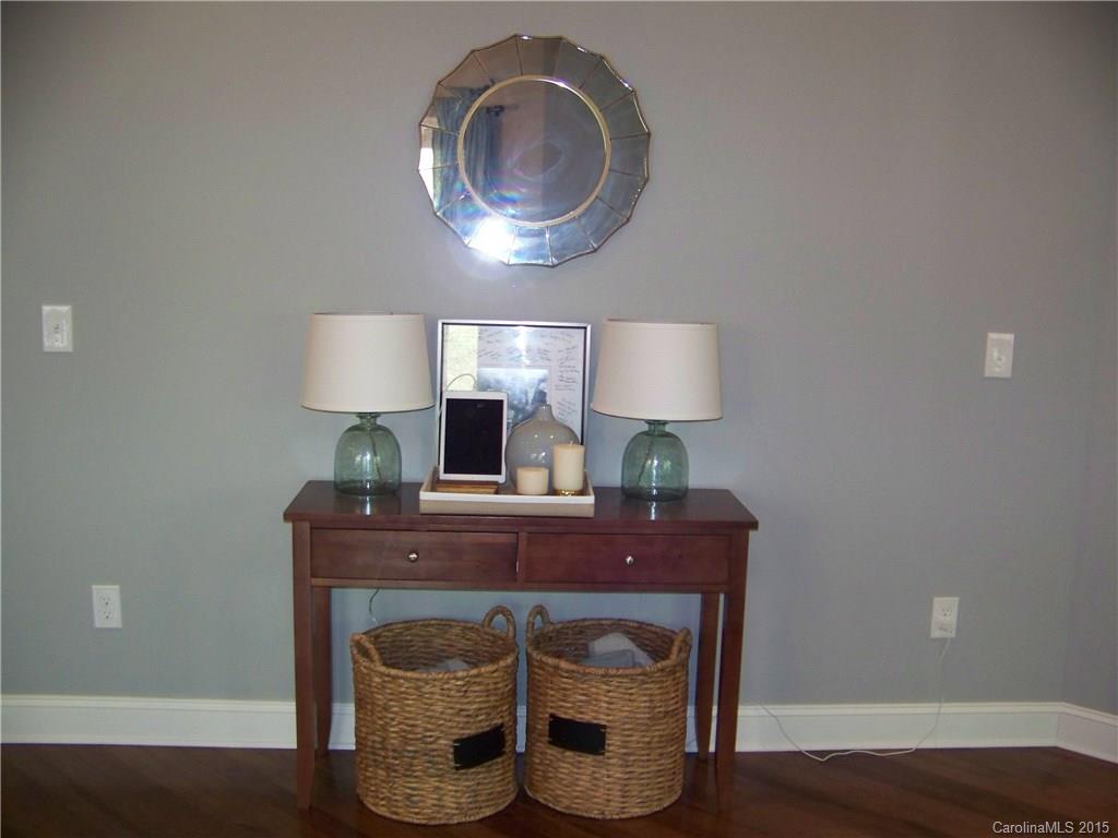 Fox Glen - Residential