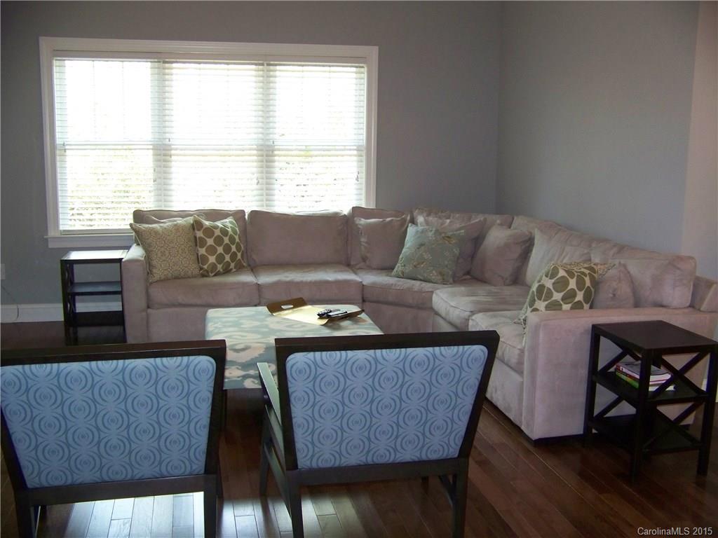 Fox Glen - Residential