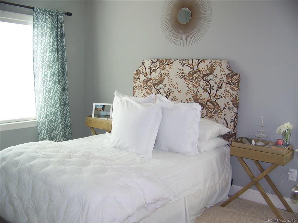 Fox Glen - Residential