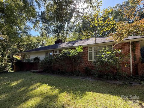 Photo of 406 N Pine Street, Lancaster, SC 29720 (MLS # 4310615)