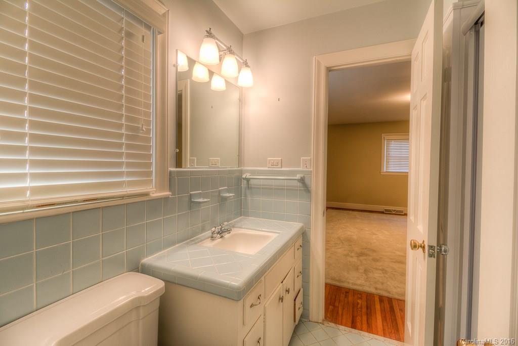 Sherwood Forest - Residential Lease