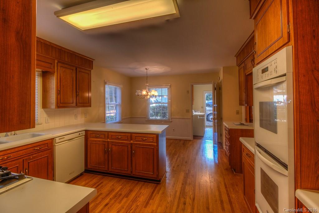 Sherwood Forest - Residential Lease