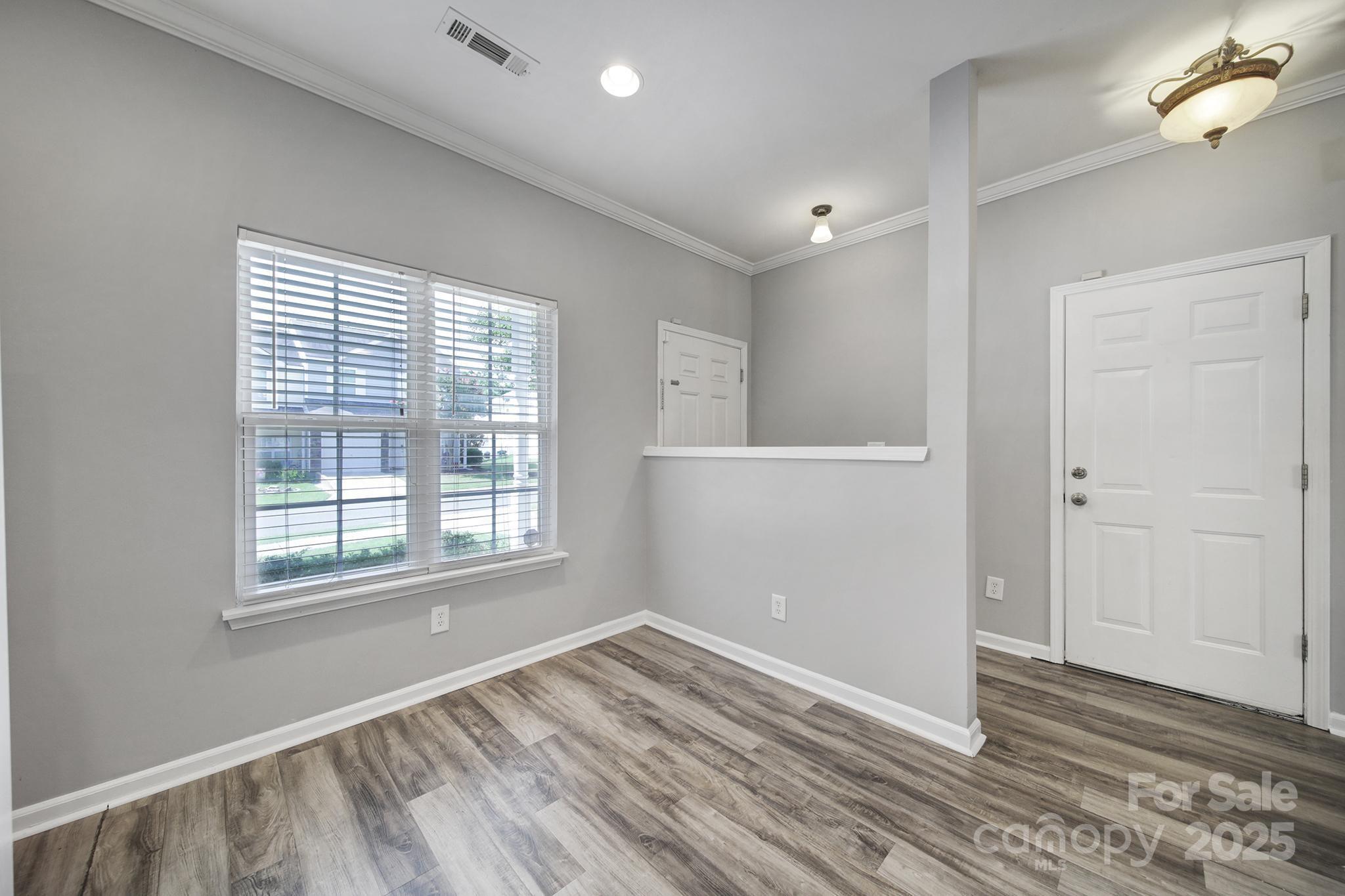 13719 Singleleaf Lane