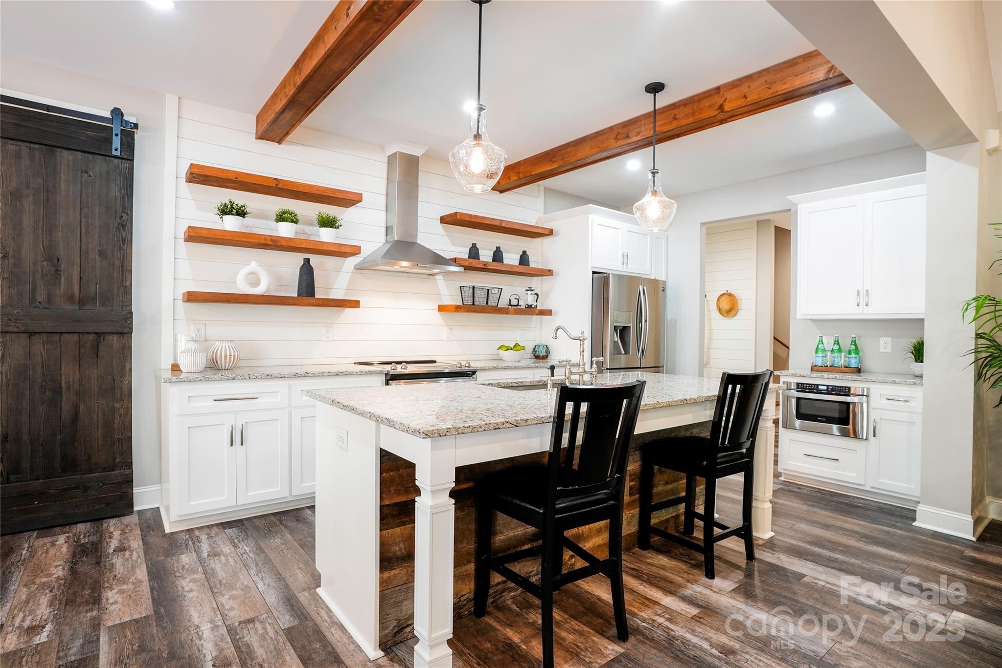 2606 Lee Lawing Road