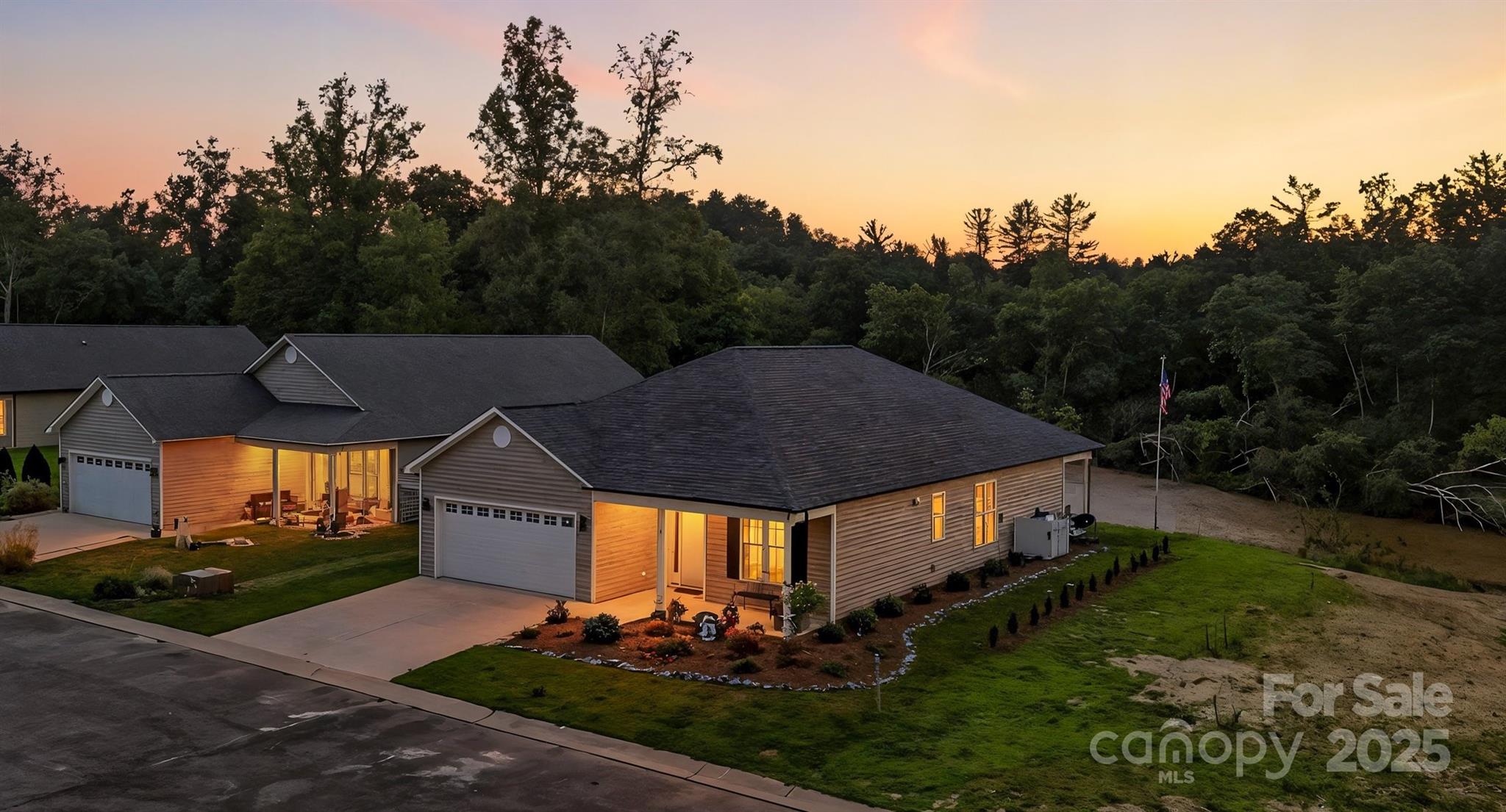 255 Eagles Landing