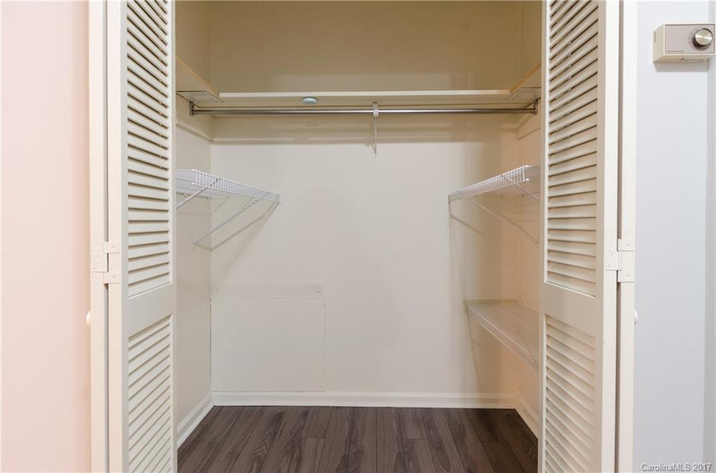 Tega Cay - Residential