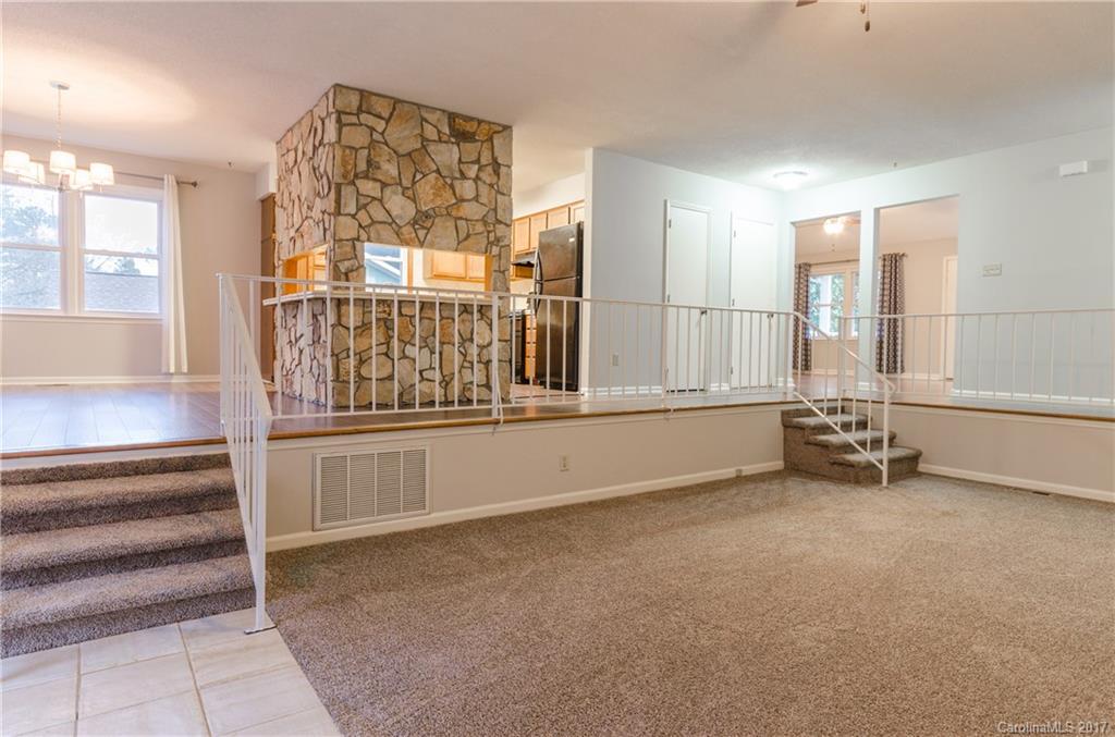 Tega Cay - Residential