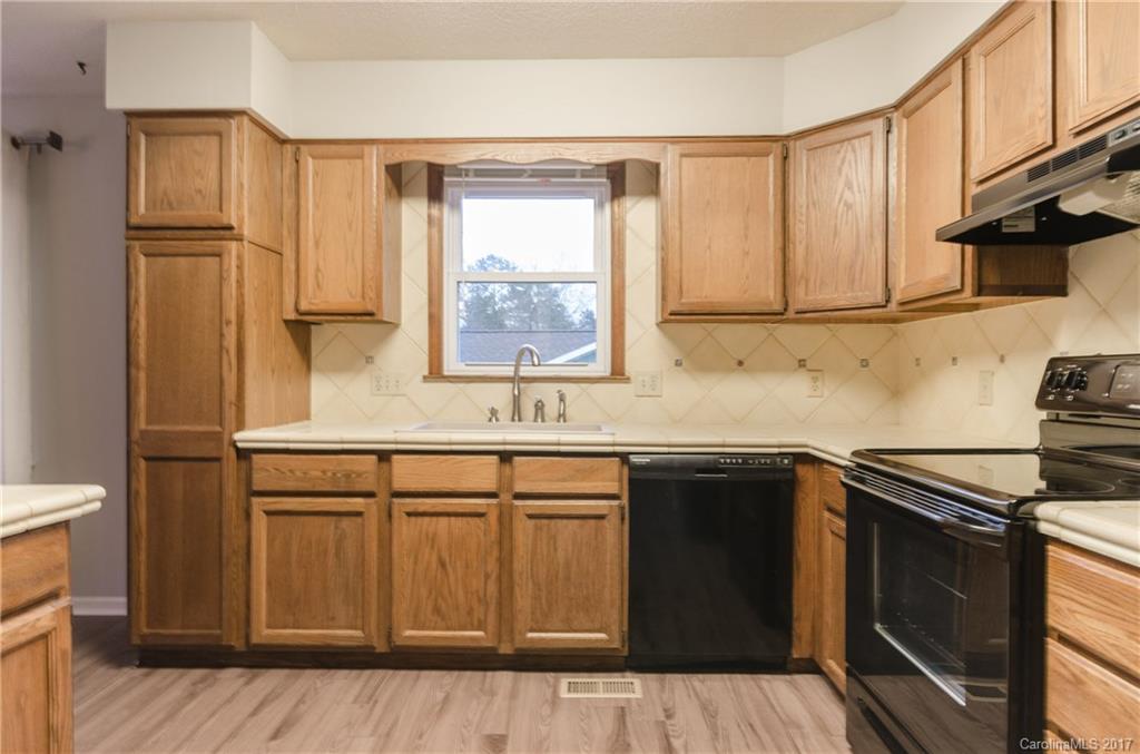 Tega Cay - Residential