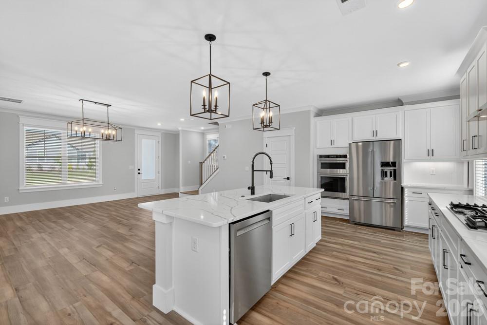 Stoneridge Hills - Residential