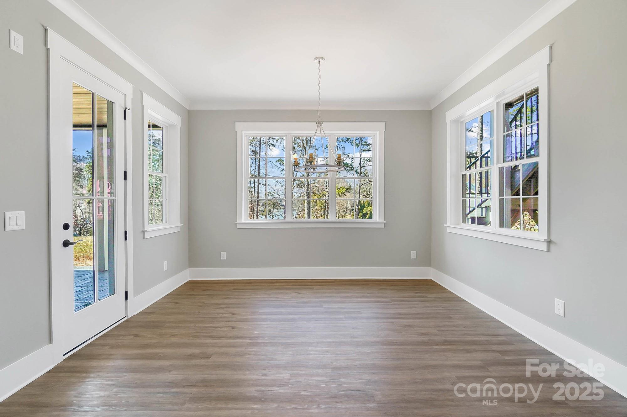 Beacon Pointe - Residential