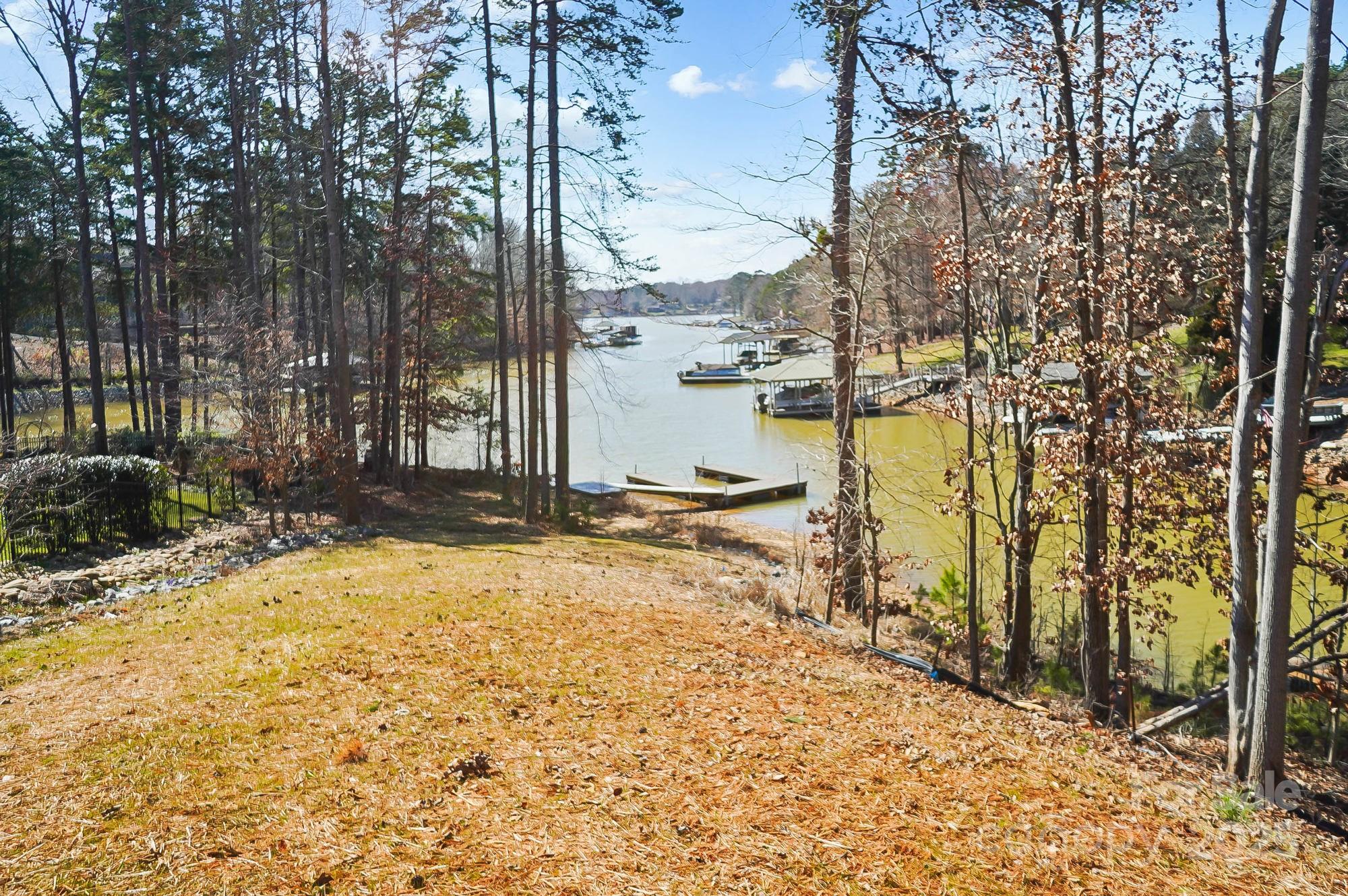 Beacon Pointe - Residential