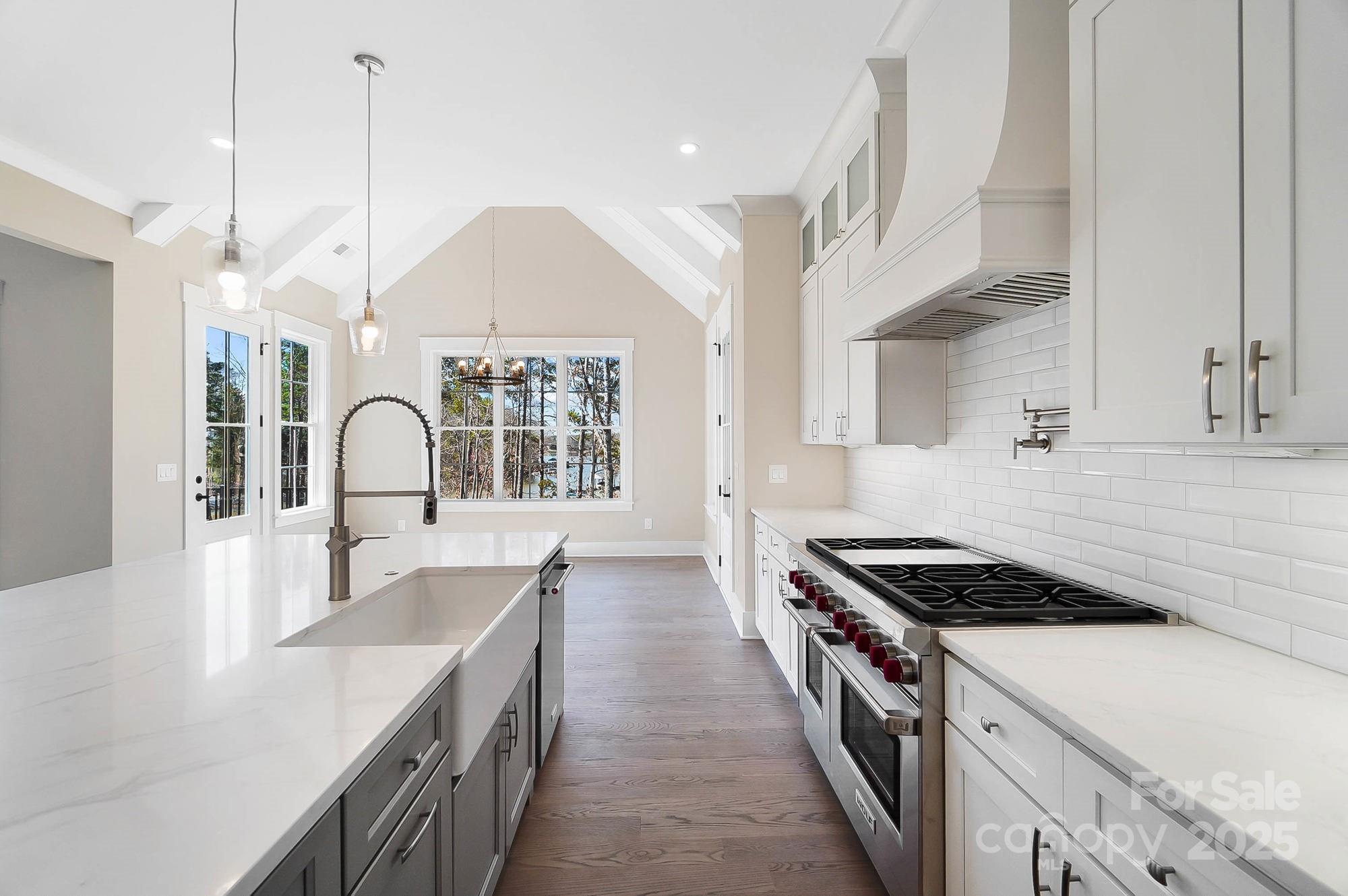 Beacon Pointe - Residential