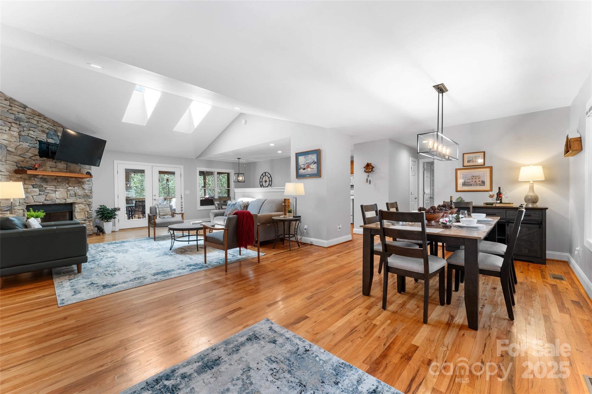 Connestee Falls - Residential