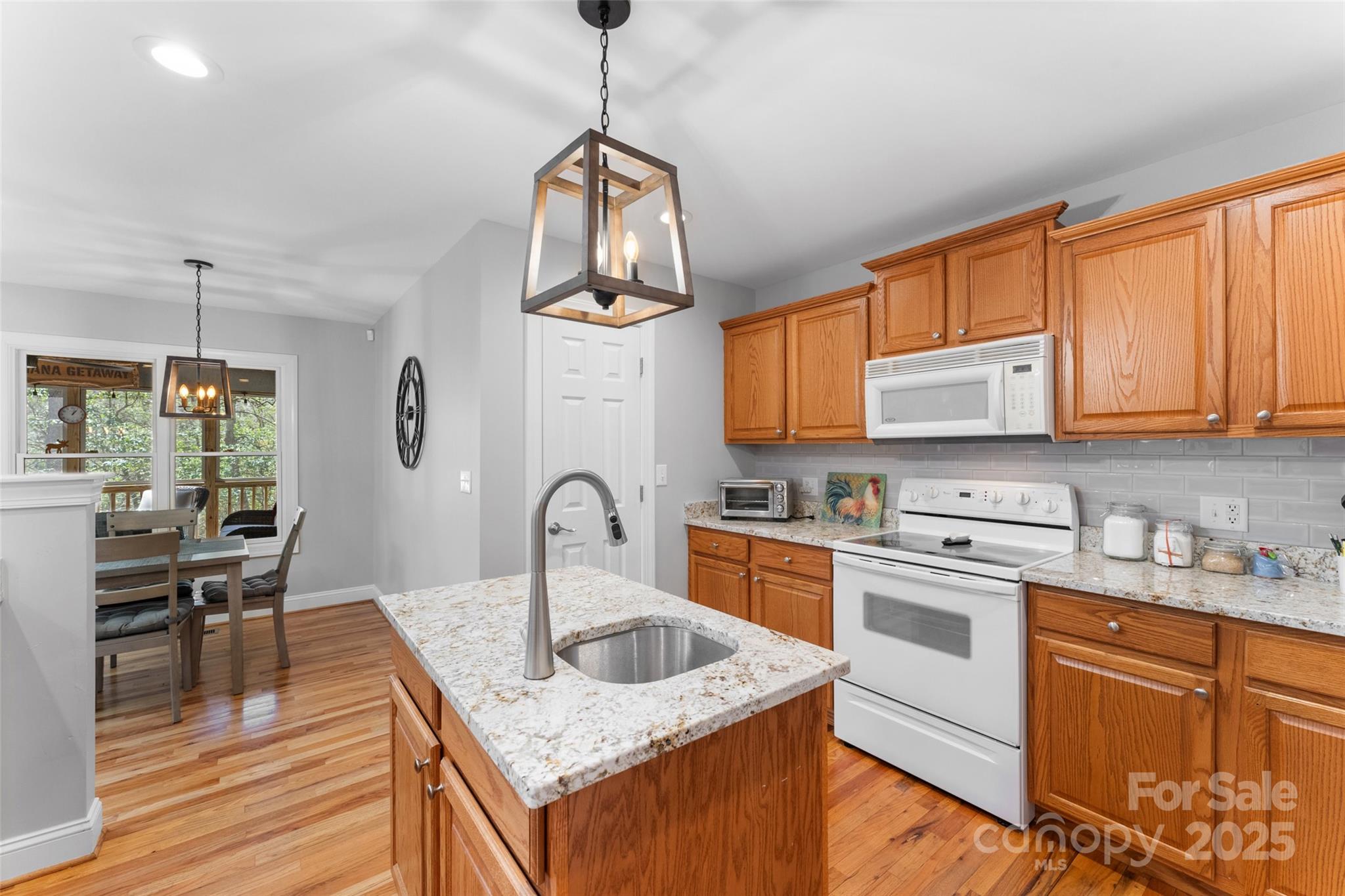 Connestee Falls - Residential