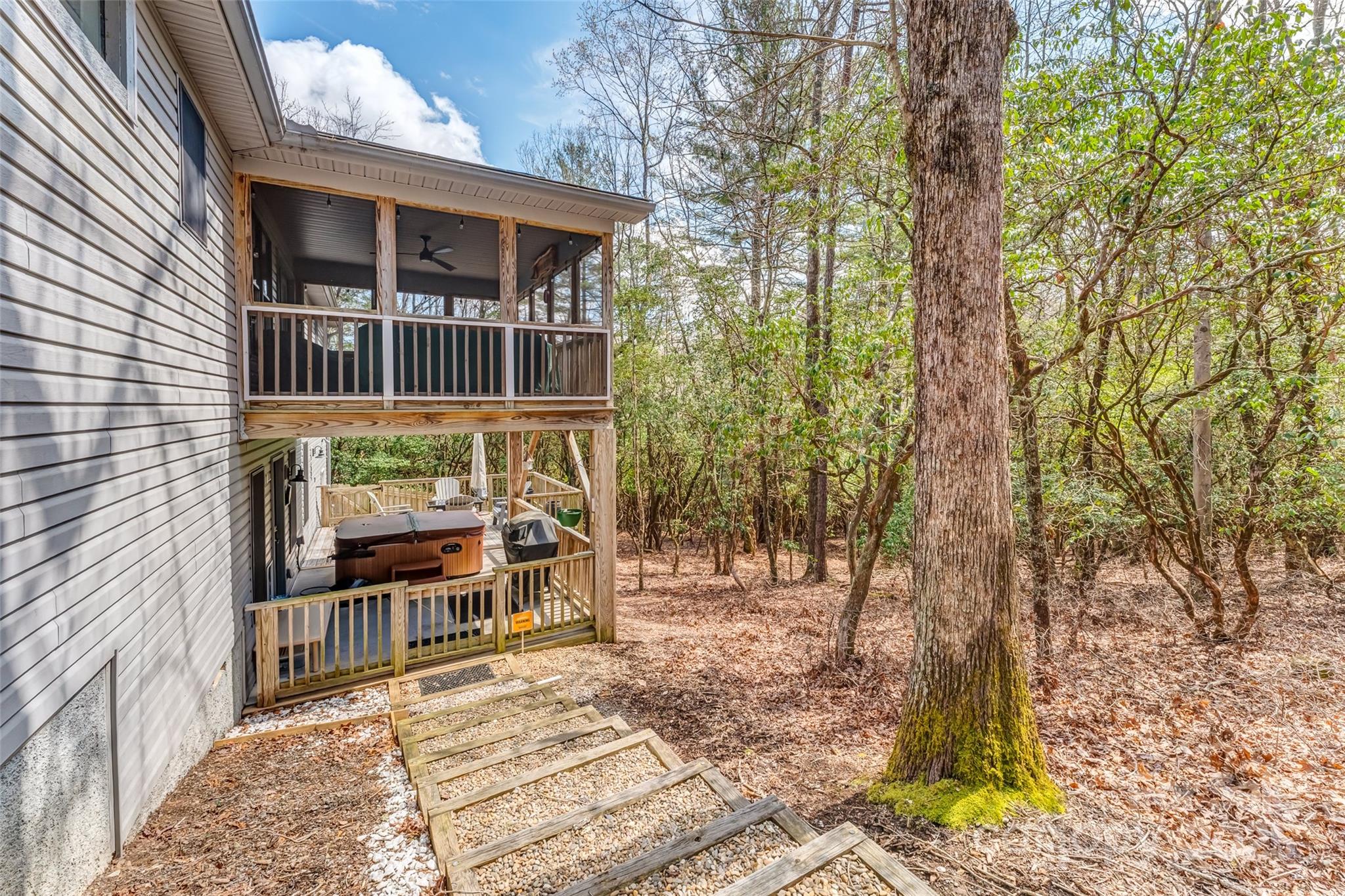 Connestee Falls - Residential