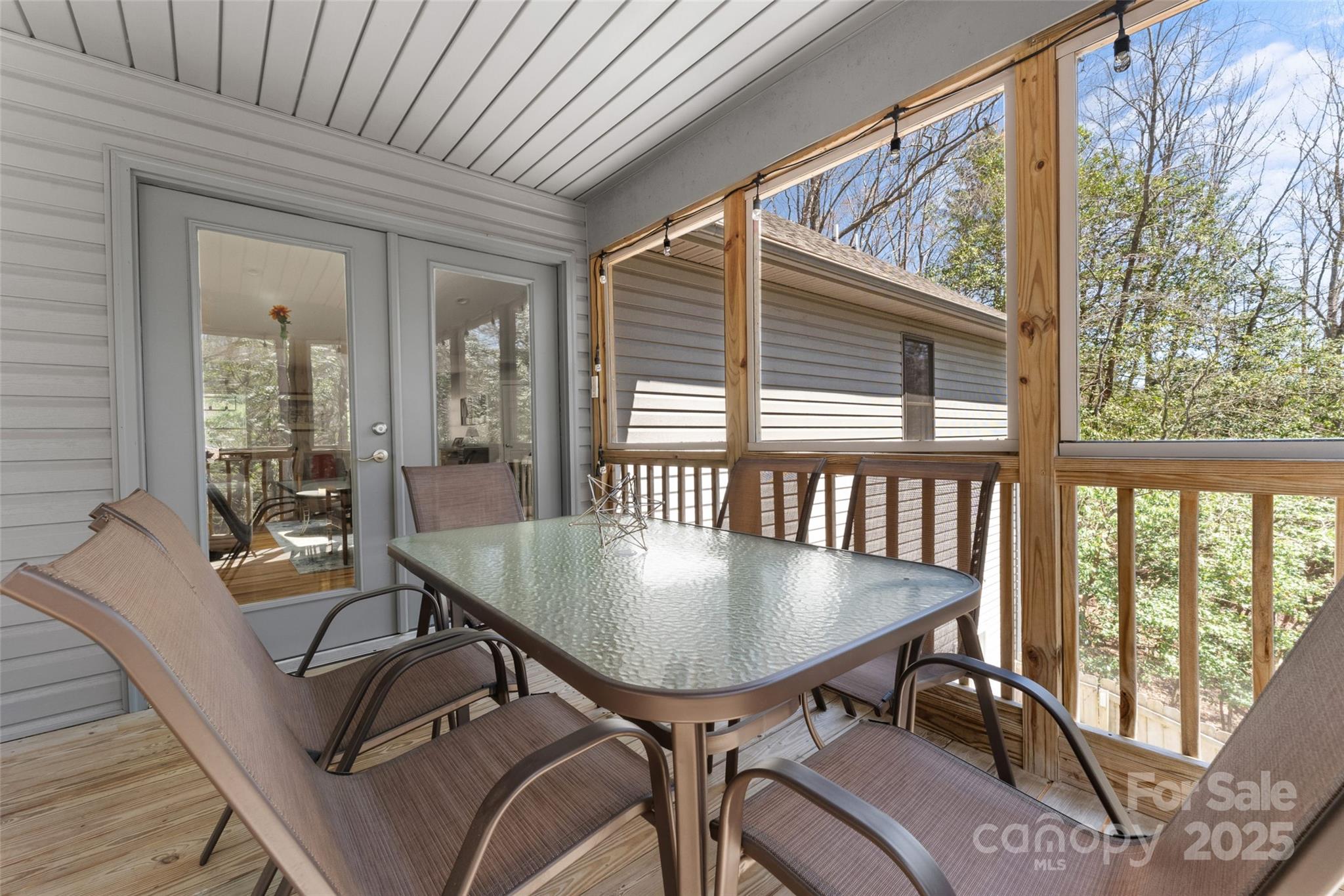 Connestee Falls - Residential