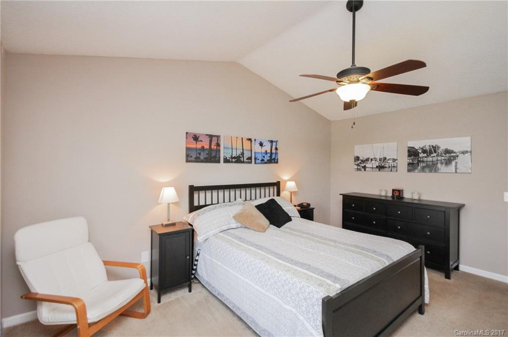 Ridge Crossing - Residential