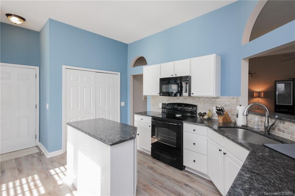 Ridge Crossing - Residential