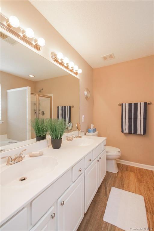 Ridge Crossing - Residential