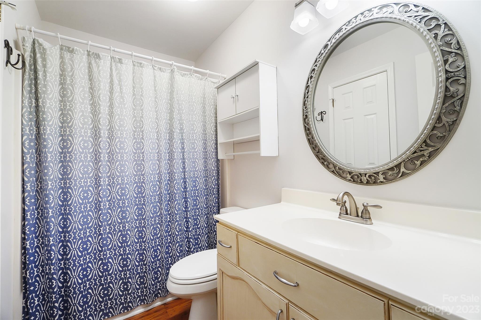 Oxford Glen - Residential