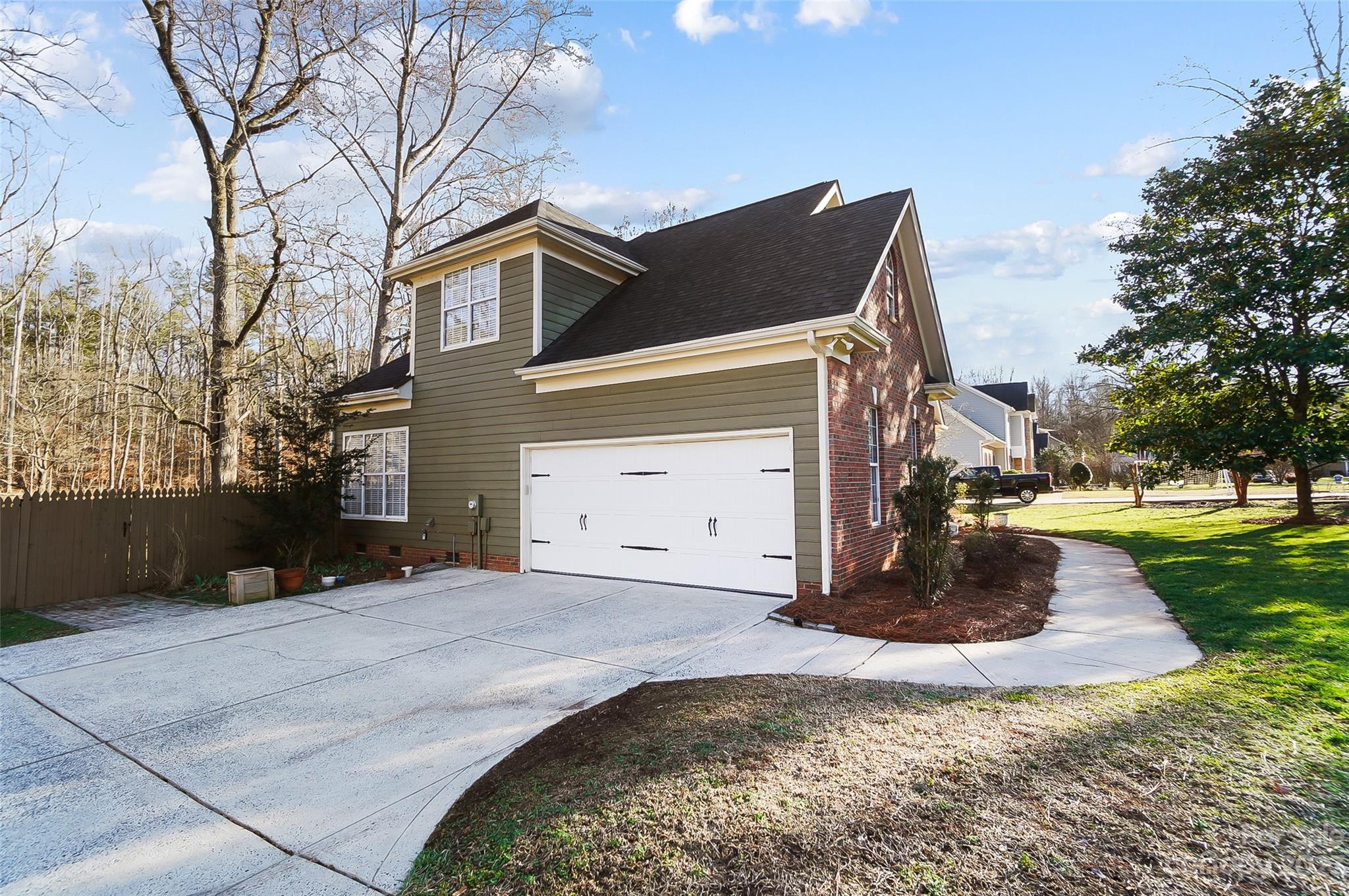 Oxford Glen - Residential