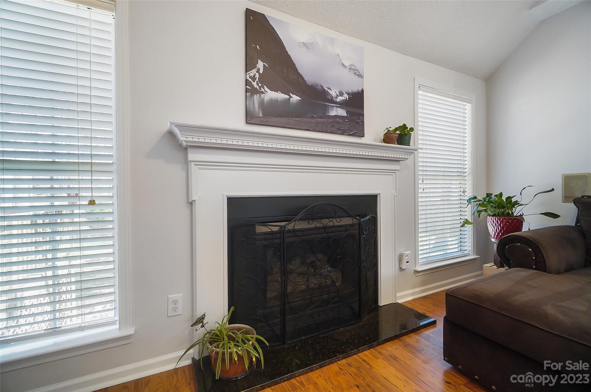 Oxford Glen - Residential