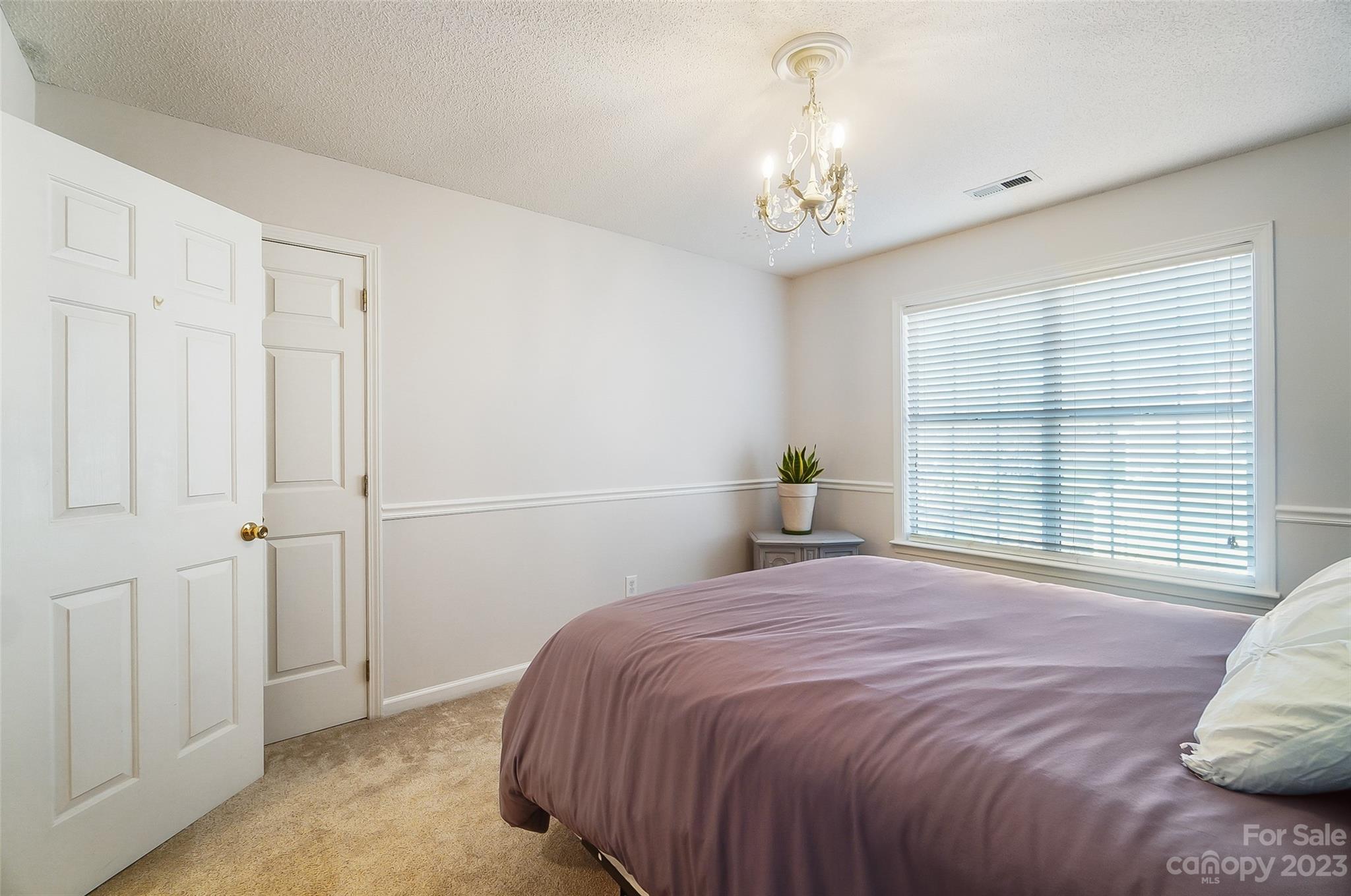 Oxford Glen - Residential