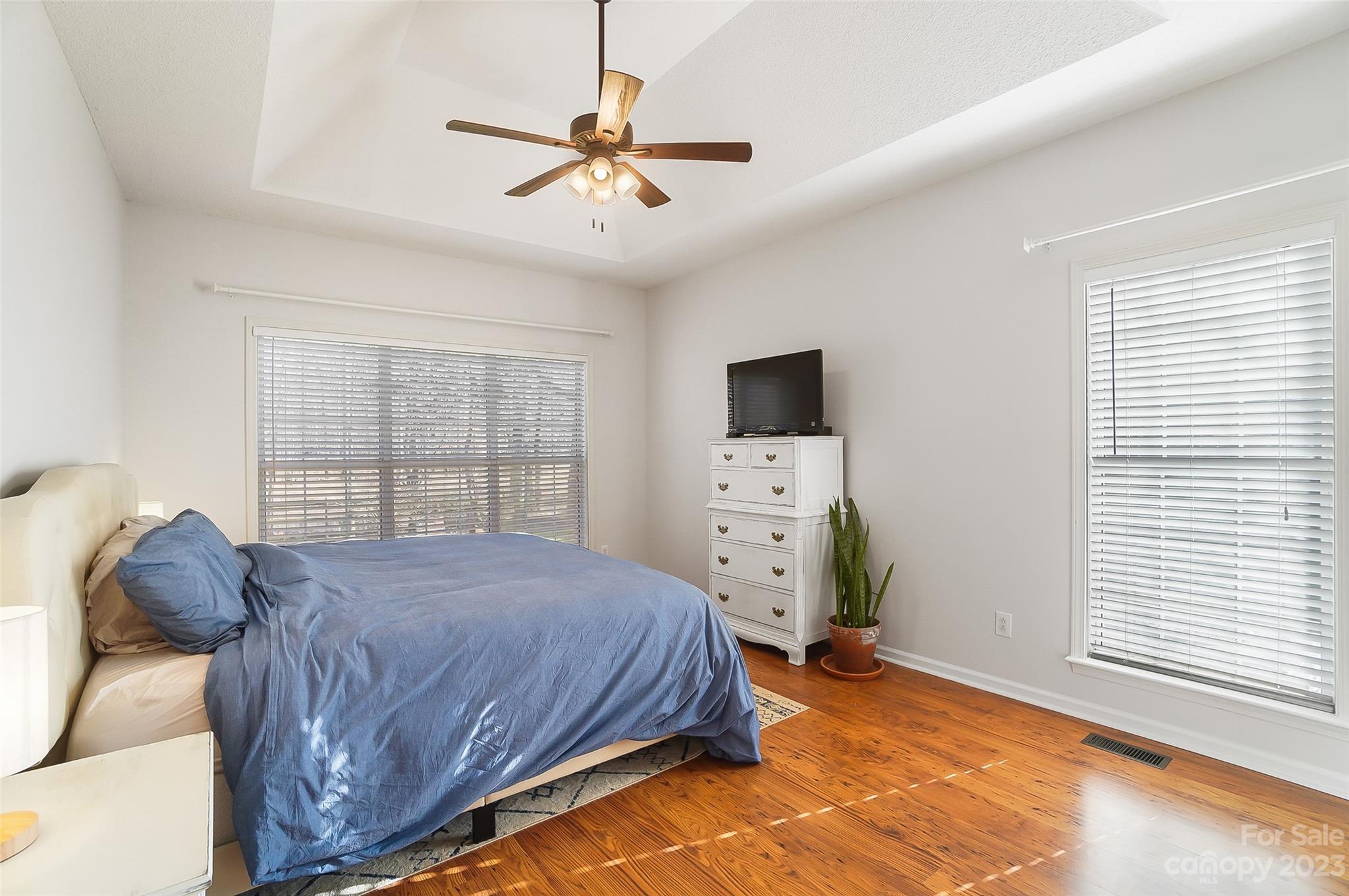 Oxford Glen - Residential