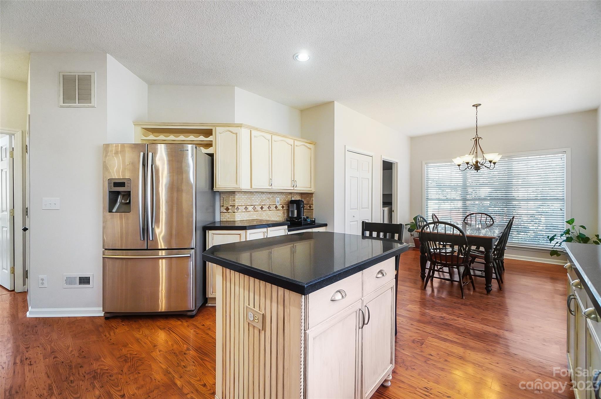 Oxford Glen - Residential