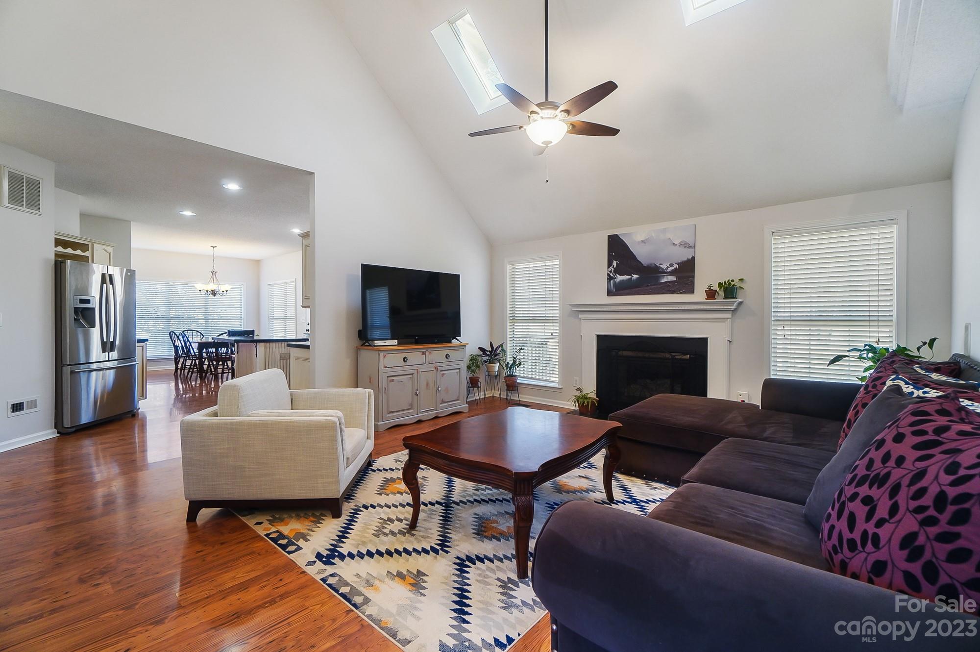 Oxford Glen - Residential