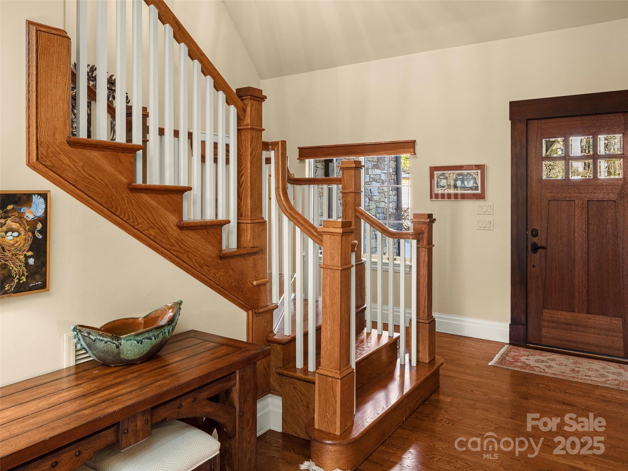 24 Hidden Hills Way