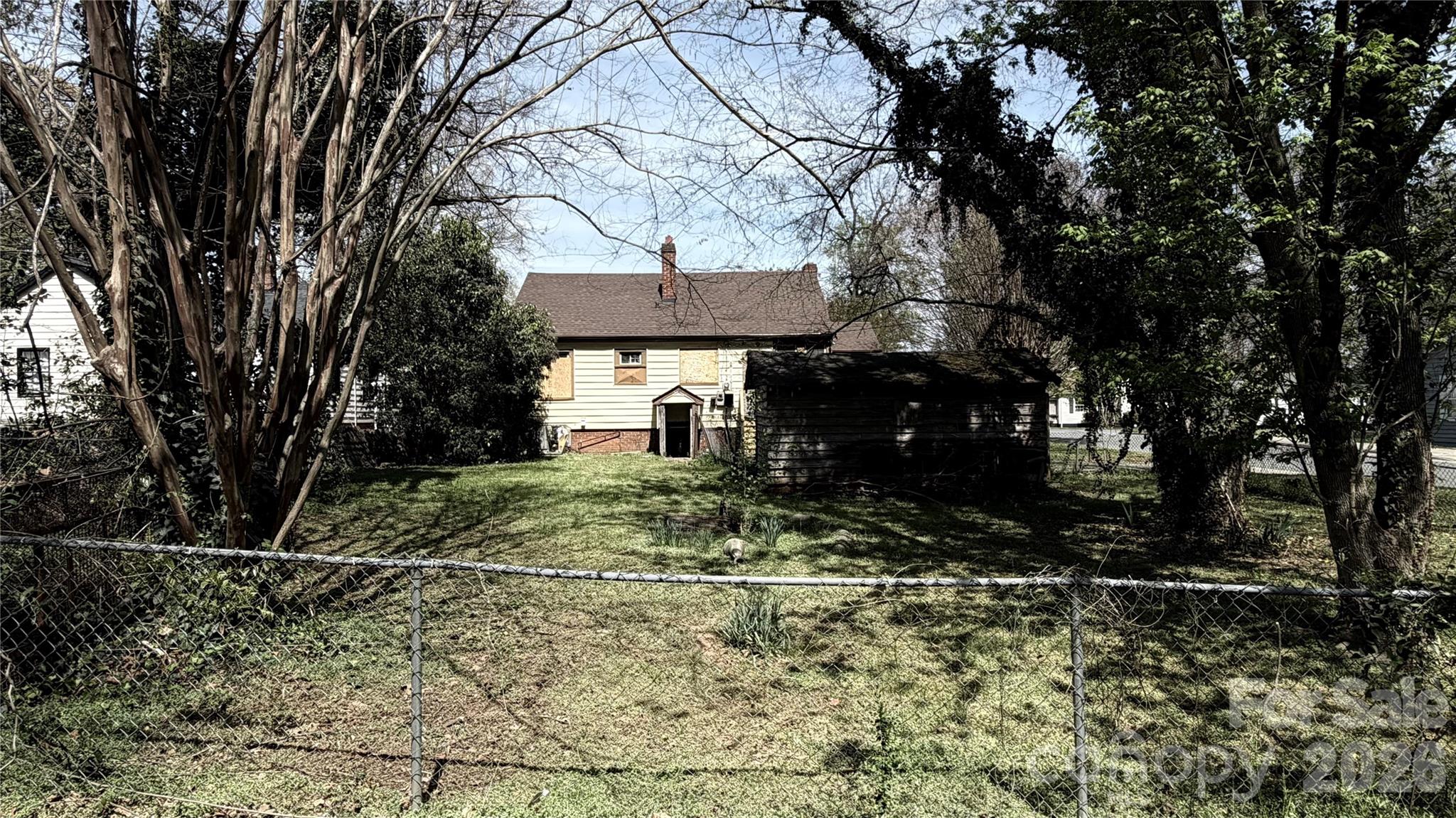 Graham Heights - Land