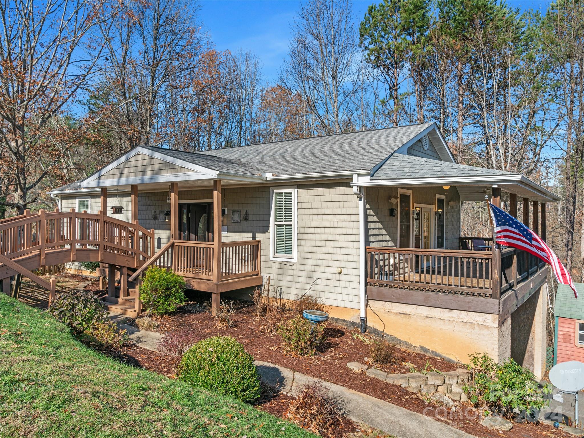 16 Sunny Lane