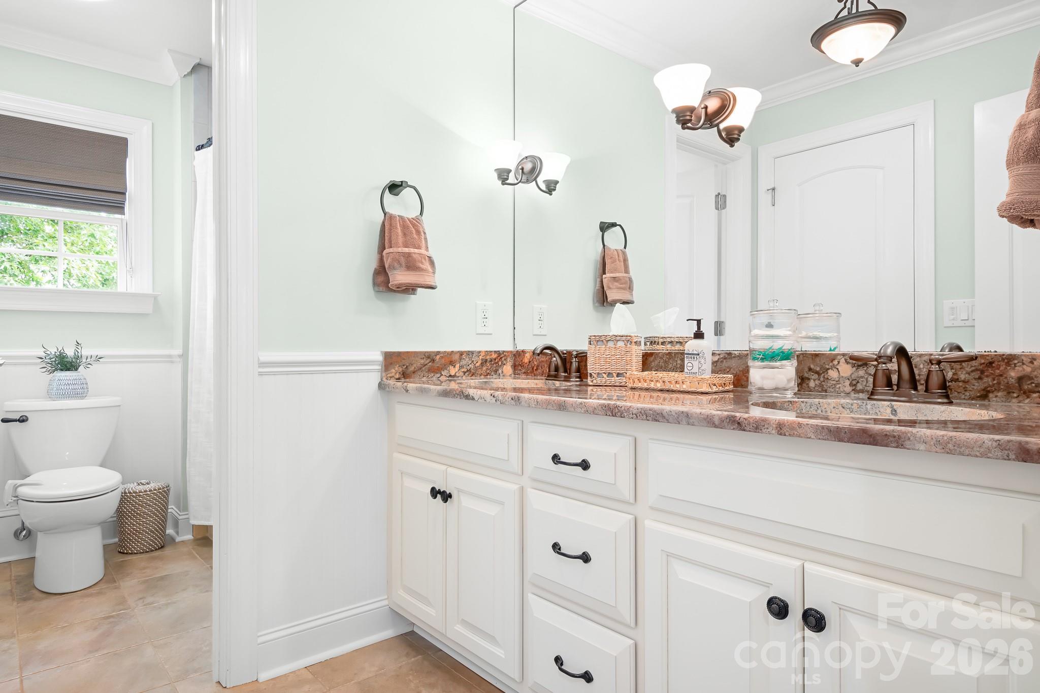 Treetops At Cowans Ford - Residential